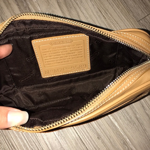 Coach Crossbody Tan Leather Purse - Picture 5 of 8